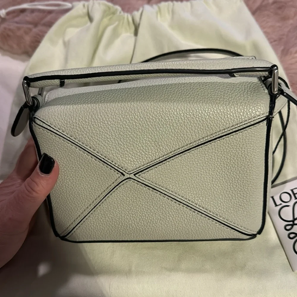 Making room - Picture 4 of 6